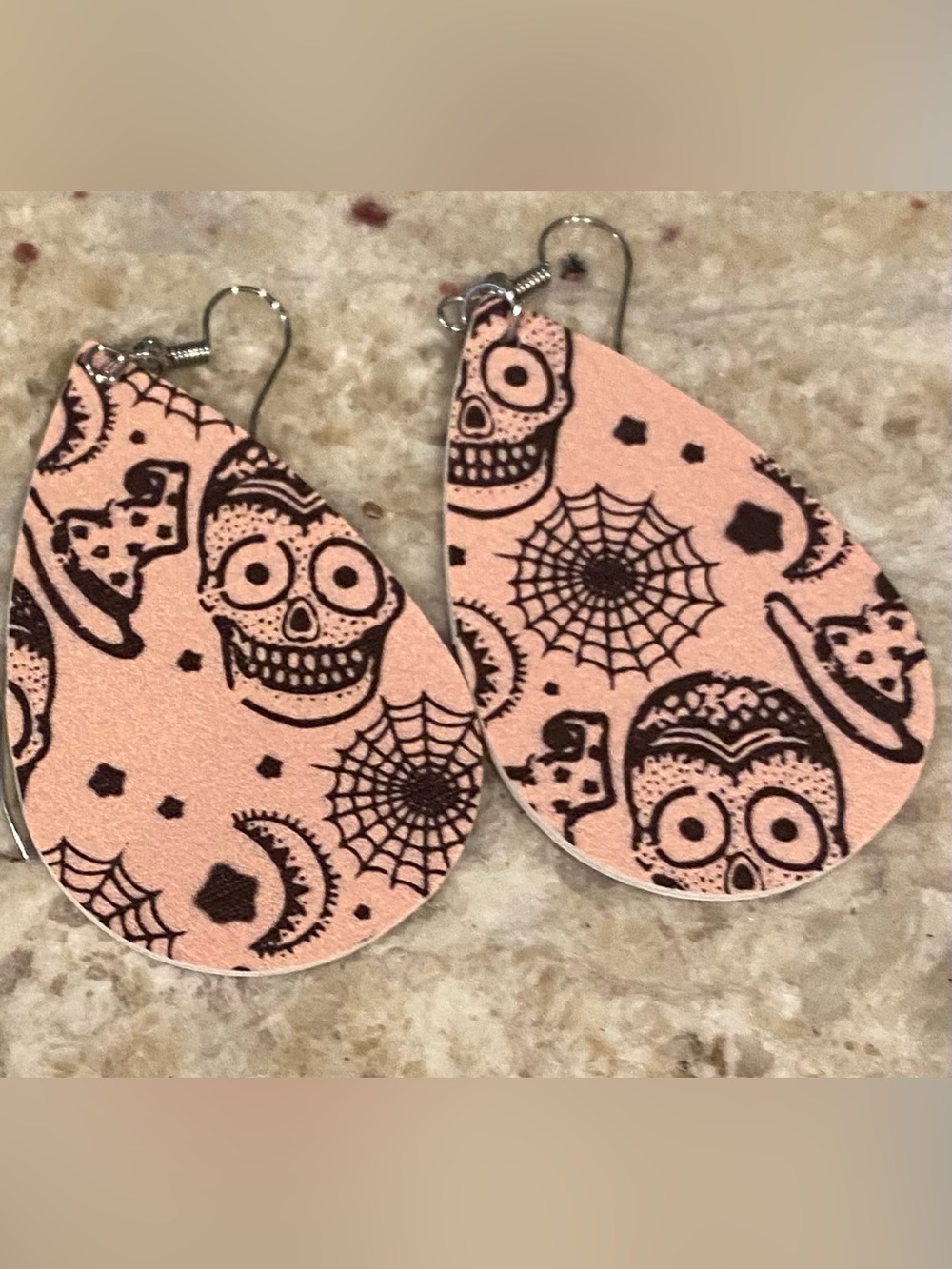 🎉3-Pair Teardrop Leather Earrings Set - Day of the Dead Sugar skulls - Picture 4 of 6